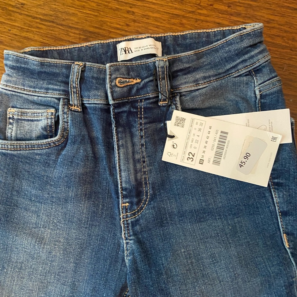 Zara Women's Blue Jeans